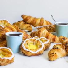 assortiment koffiekoeken